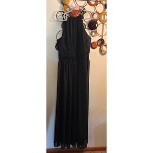 D34 Davids Bridal Black Formal Dress size 18